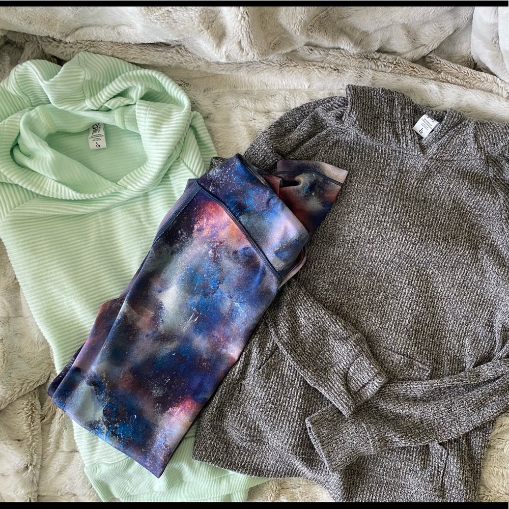 Lot of Athleta Girl